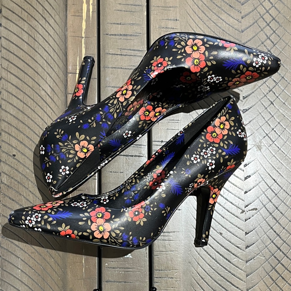 Black Floral Pointed-Toe High Heels with Multicolor Bloom Print